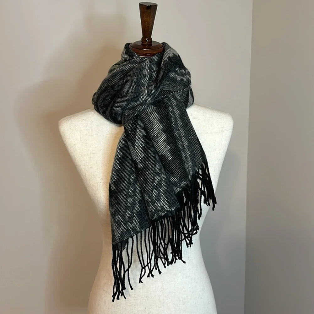 Morgan Taylor Scarf with Fringe Made in Italy